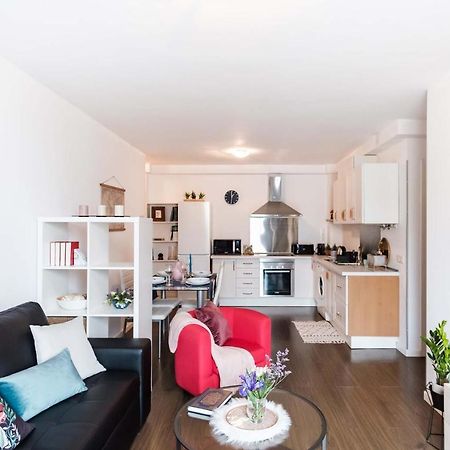 Stylish And Chic City Center Apartment With Wifi La Laguna  Buitenkant foto