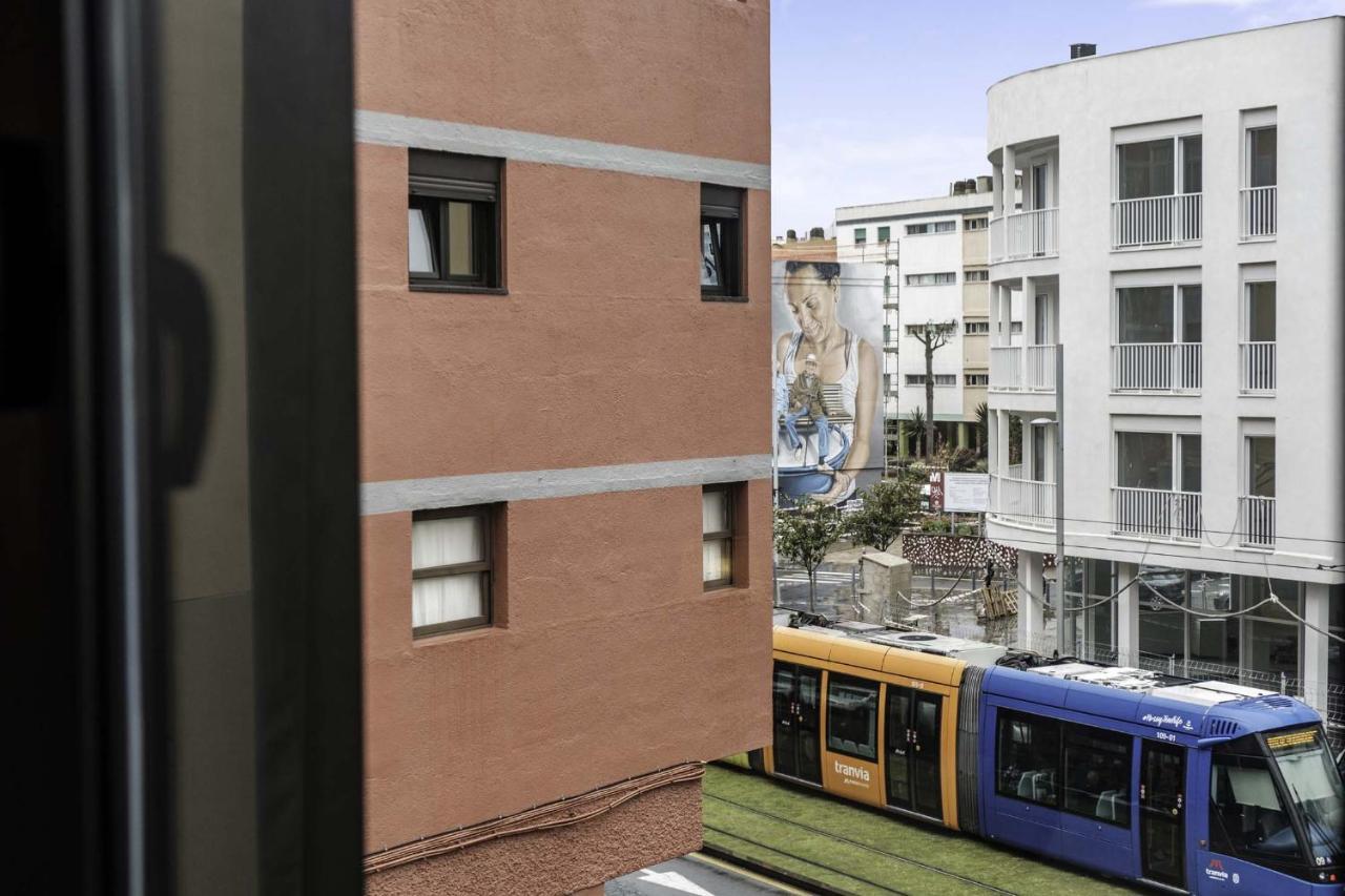 Stylish And Chic City Center Apartment With Wifi La Laguna  Buitenkant foto