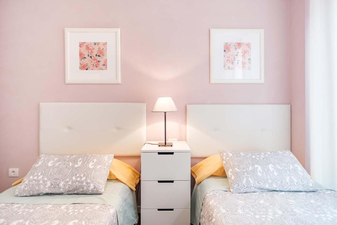 Stylish And Chic City Center Apartment With Wifi La Laguna  Buitenkant foto