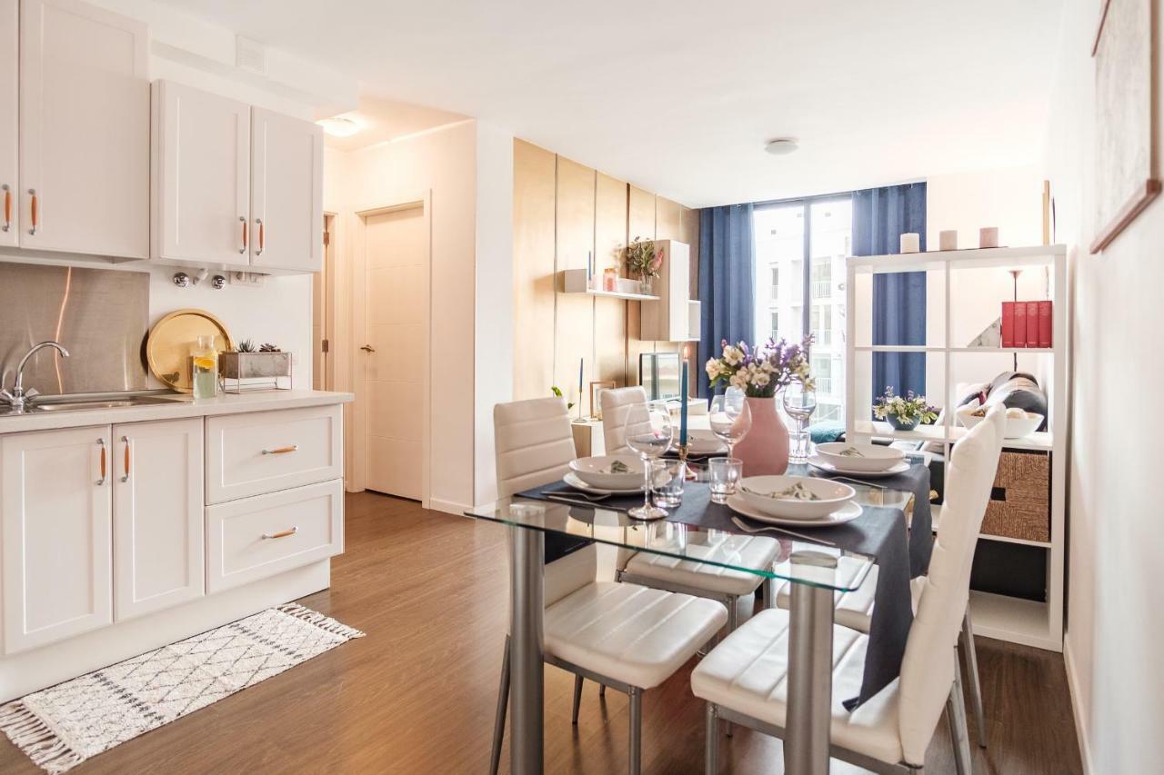 Stylish And Chic City Center Apartment With Wifi La Laguna  Kamer foto